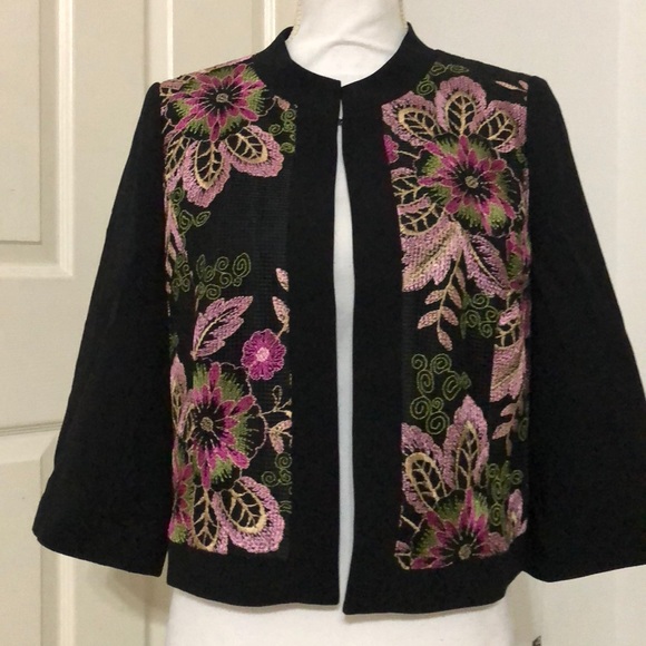 Tahari Asl Embroidered Blazer - Picture 4 of 4